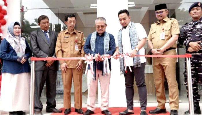 Warga Kota Cilegon Banten Sudah Memiliki Perpustakaan Umum Daerah