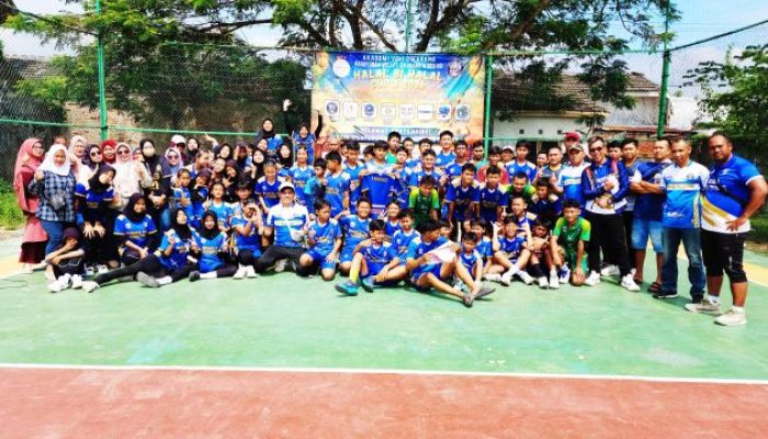 Setahun Berdiri, Akademi Voli Cikarang Fokus Godok Bibit Muda dan Evaluasi Kemampuan Atlet