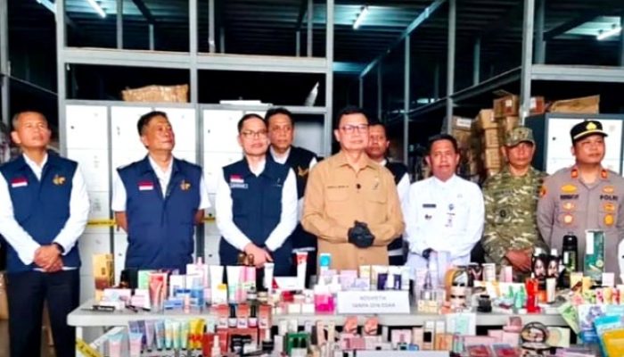 Rugikan Negara 4 Triliun, BPOM Sita 2 Juta Lebih Kosmetik Ilegal Asal Tiongkok dari Gudang di Tangerang Banten