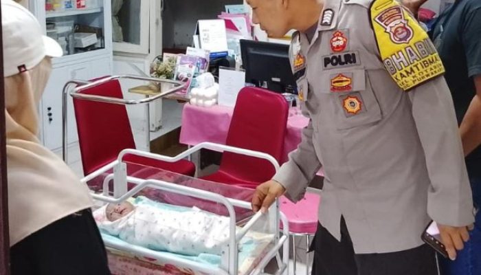 Biadab! Bayi Perempuan Dibuang Dekat Sungai Perumahan Metro Cilegon Banten