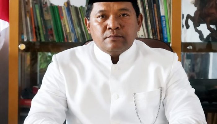 Plt Bupati Pecat RLH atau Jadi Pelindung Mafia BUMD?